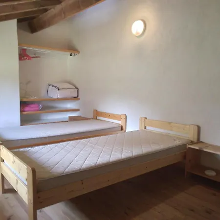 Le Petit Frouas Centre Apartment